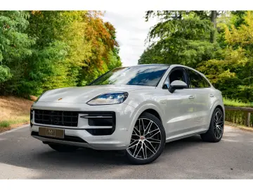PORSCHE Cayenne E-Hybrid Coupé