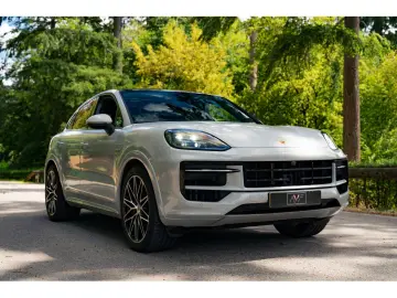 PORSCHE Cayenne E-Hybrid Coupé