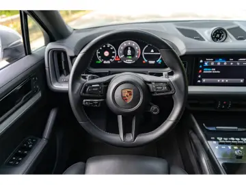 PORSCHE Cayenne E-Hybrid Coupé