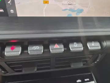 PORSCHE 922 Carrera GTS Panorama Matrix Lift Bose