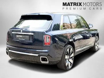 ROLLS ROYCE Cullinan 4 Seats Shooting Star Picnic Tables