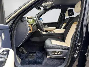 ROLLS ROYCE Cullinan 4 Seats Shooting Star Picnic Tables