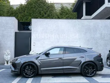 LAMBORGHINI SE NOVITEC ESTESO WIDEBODY  FULL CARBON  23