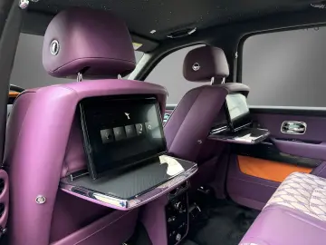 ROLLS ROYCE Cullinan Black Badge Series II ShootingStar 23