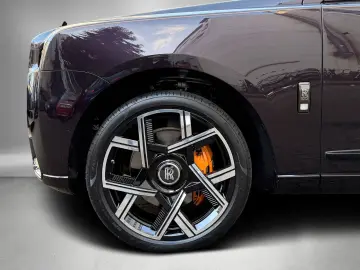 ROLLS ROYCE Cullinan Black Badge Series II ShootingStar 23