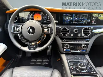 ROLLS ROYCE Ghost Series ll Theatre Picnic BeSpoke Massage