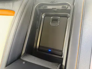 ROLLS ROYCE Ghost Series ll Theatre Picnic BeSpoke Massage