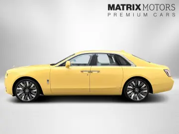 ROLLS ROYCE Ghost Series ll Theatre Picnic BeSpoke Massage