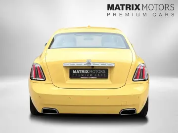 ROLLS ROYCE Ghost Series ll Theatre Picnic BeSpoke Massage