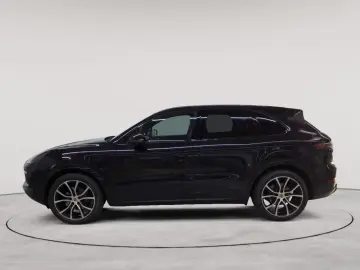 Porsche Cayenne Platinum Edition   Sport Chrono