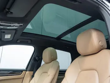 Porsche Cayenne S   Porsche Approved