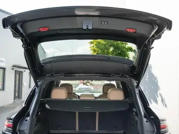 Porsche Cayenne S   Porsche Approved