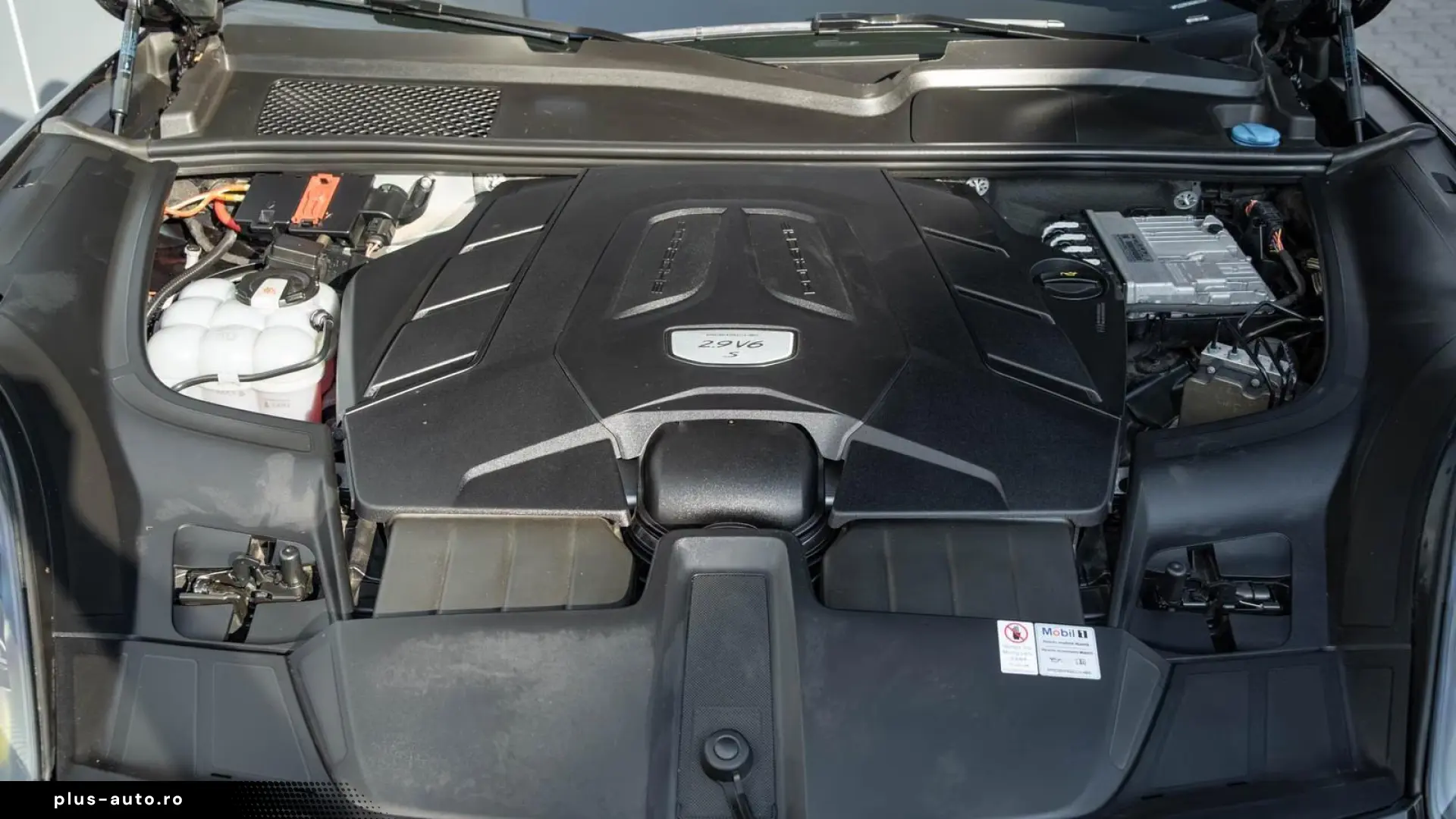 Porsche Cayenne S   Porsche Approved