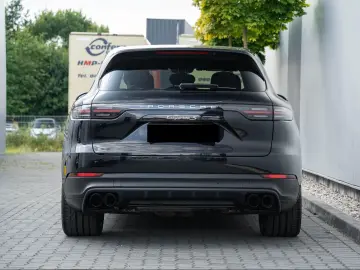 Porsche Cayenne S   Porsche Approved