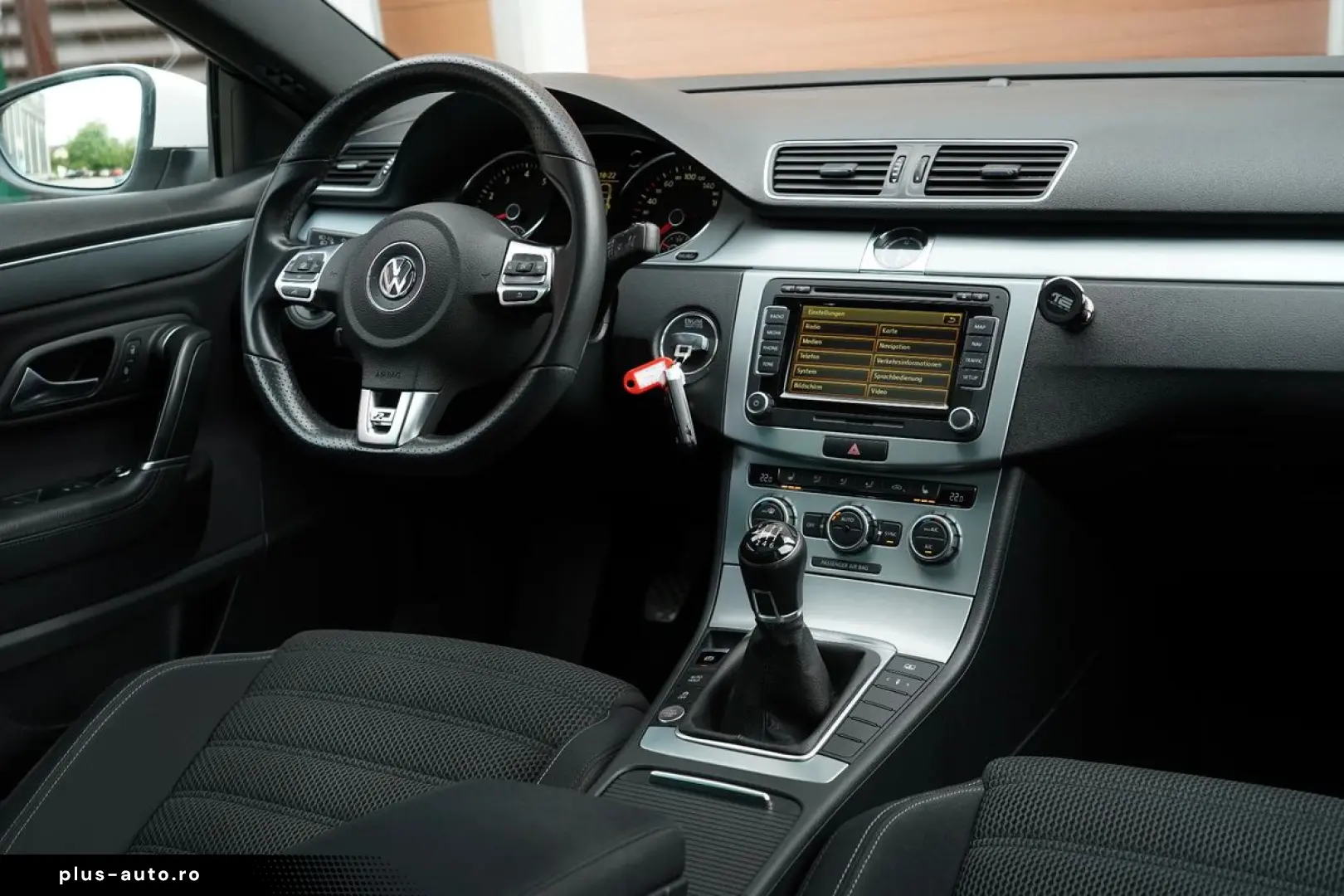 Volkswagen Passat-Cc