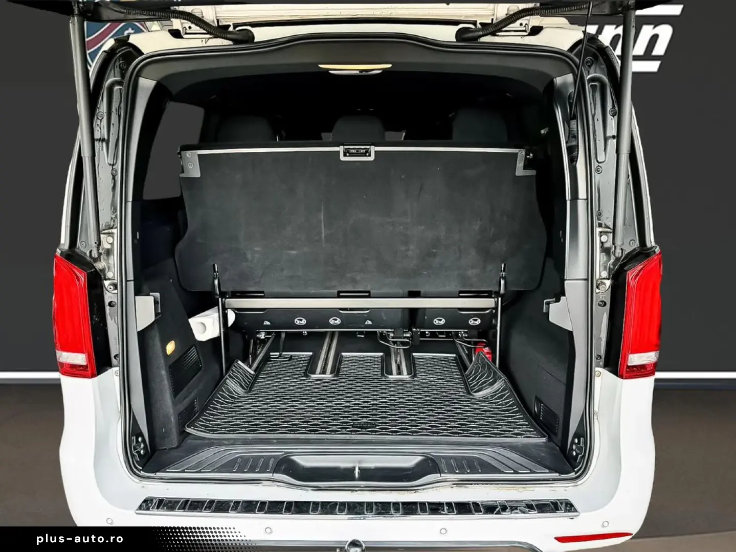 Mercedes-Benz V