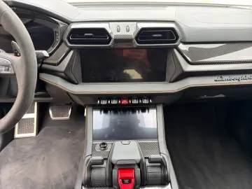 LAMBORGHINI Urus SE   4.0 V8 PHEV