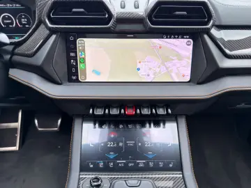 LAMBORGHINI Urus SE   4.0 V8 PHEV