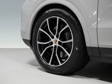 PORSCHE Cayenne E-Hybrid Coupe HeadUp InnoDrive BOSE