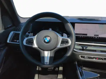 BMW X5 xDr 40i M SPORT PRO SoftCl AHK Pano H K DAPro