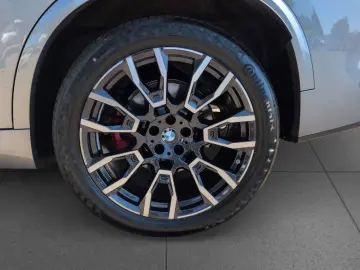 BMW X5 xDr 40i M SPORT PRO SoftCl AHK Pano H K DAPro