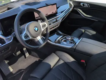 BMW X5 xDr 40i M SPORT PRO SoftCl AHK Pano H K DAPro