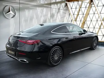 MERCEDES-BENZ CLE 220 d Coupé AMG Pano DigLight Memo…