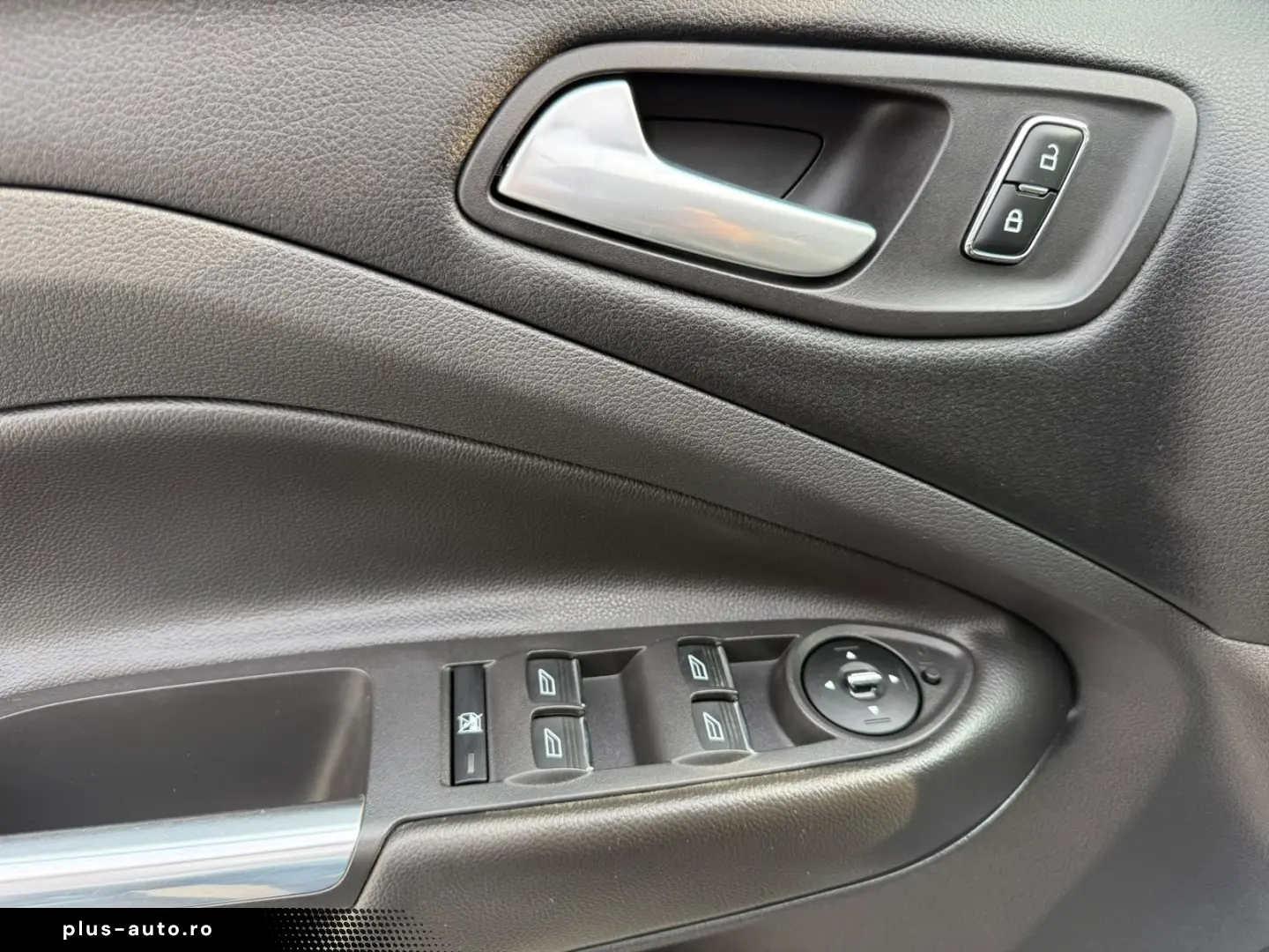 FORD Kuga 2012 — imagine 10