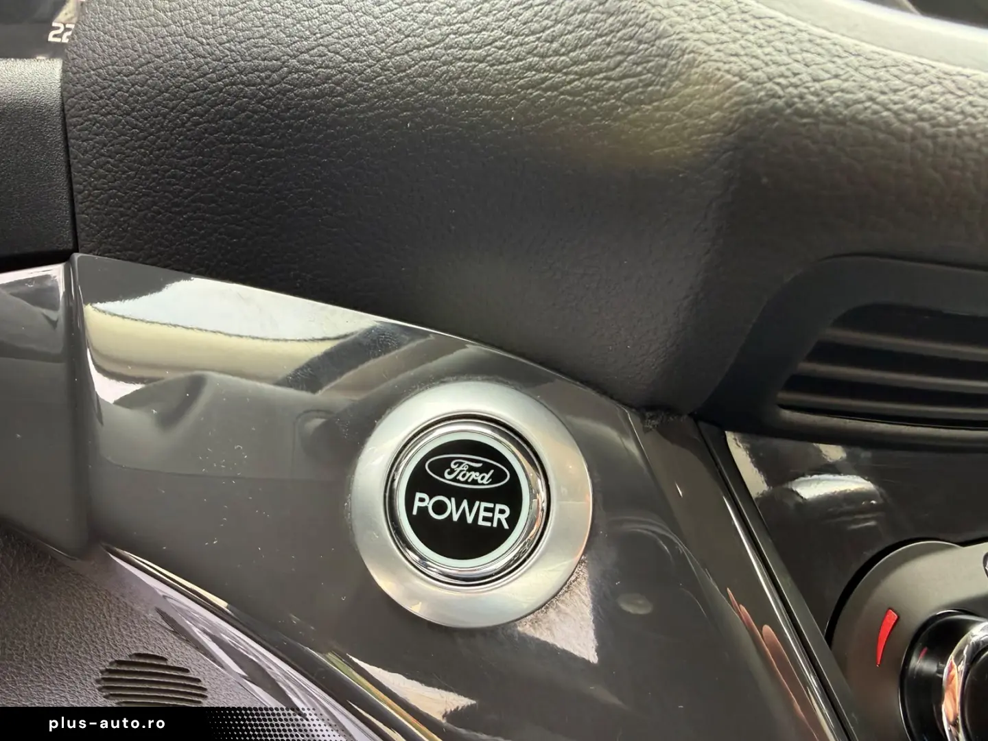 FORD Kuga 2012 — imagine 16