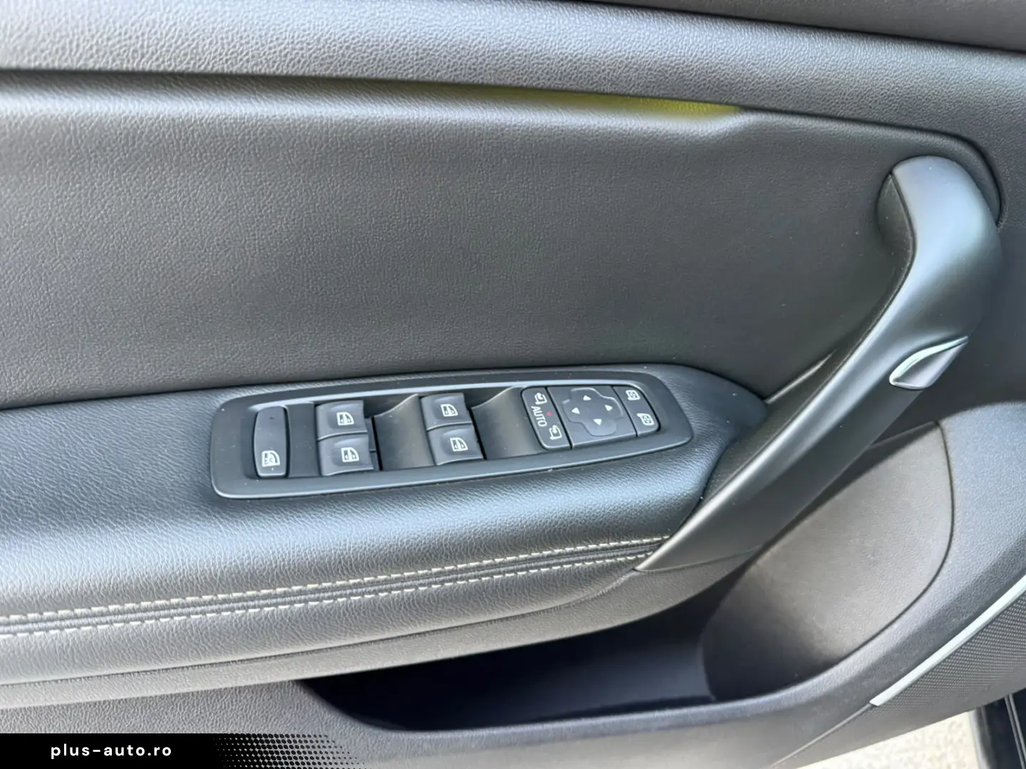Renault Megane IV Bosse Edition 2016  1.2 Benzina RAR EFECTU