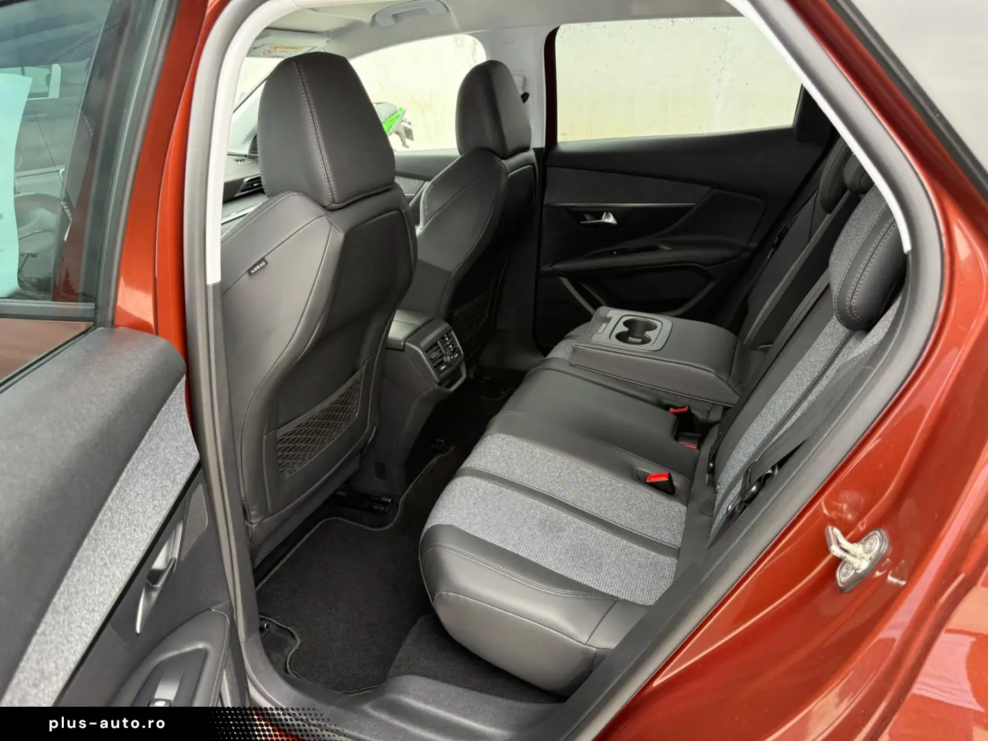 Peugeot 3008 2016  1.2 Benzina RAR EFECTUAT