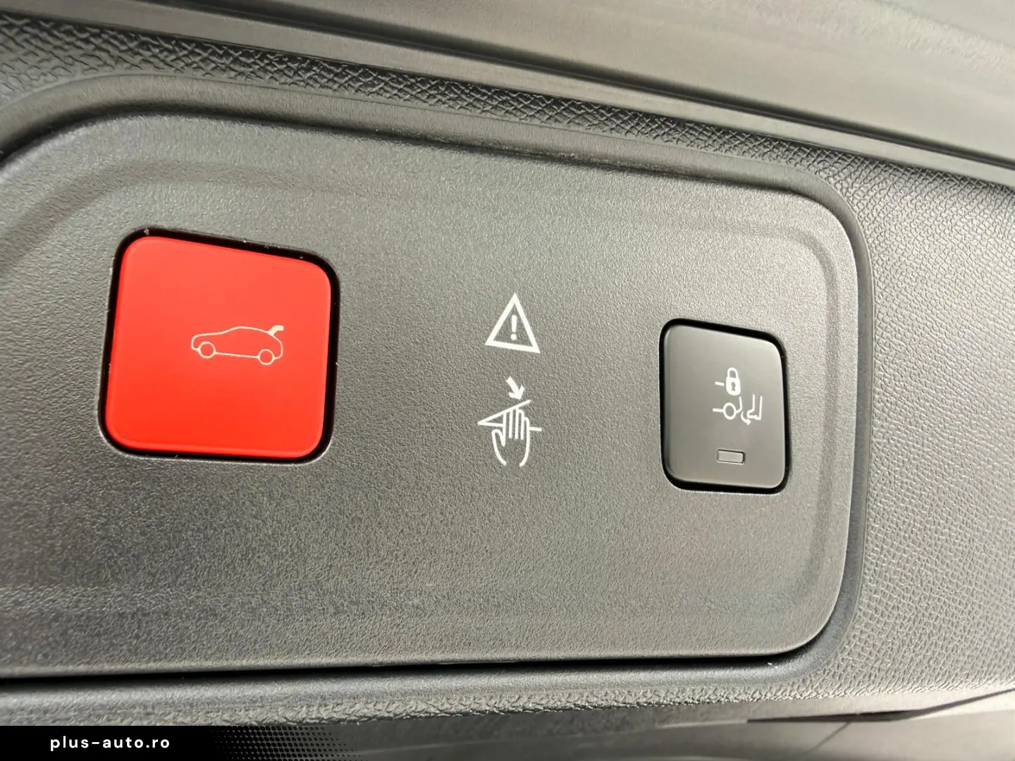 Peugeot 3008 2016  1.2 Benzina RAR EFECTUAT