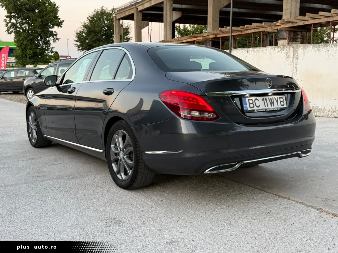 Mercedes-Benz C180 2015  1.6 Diesel