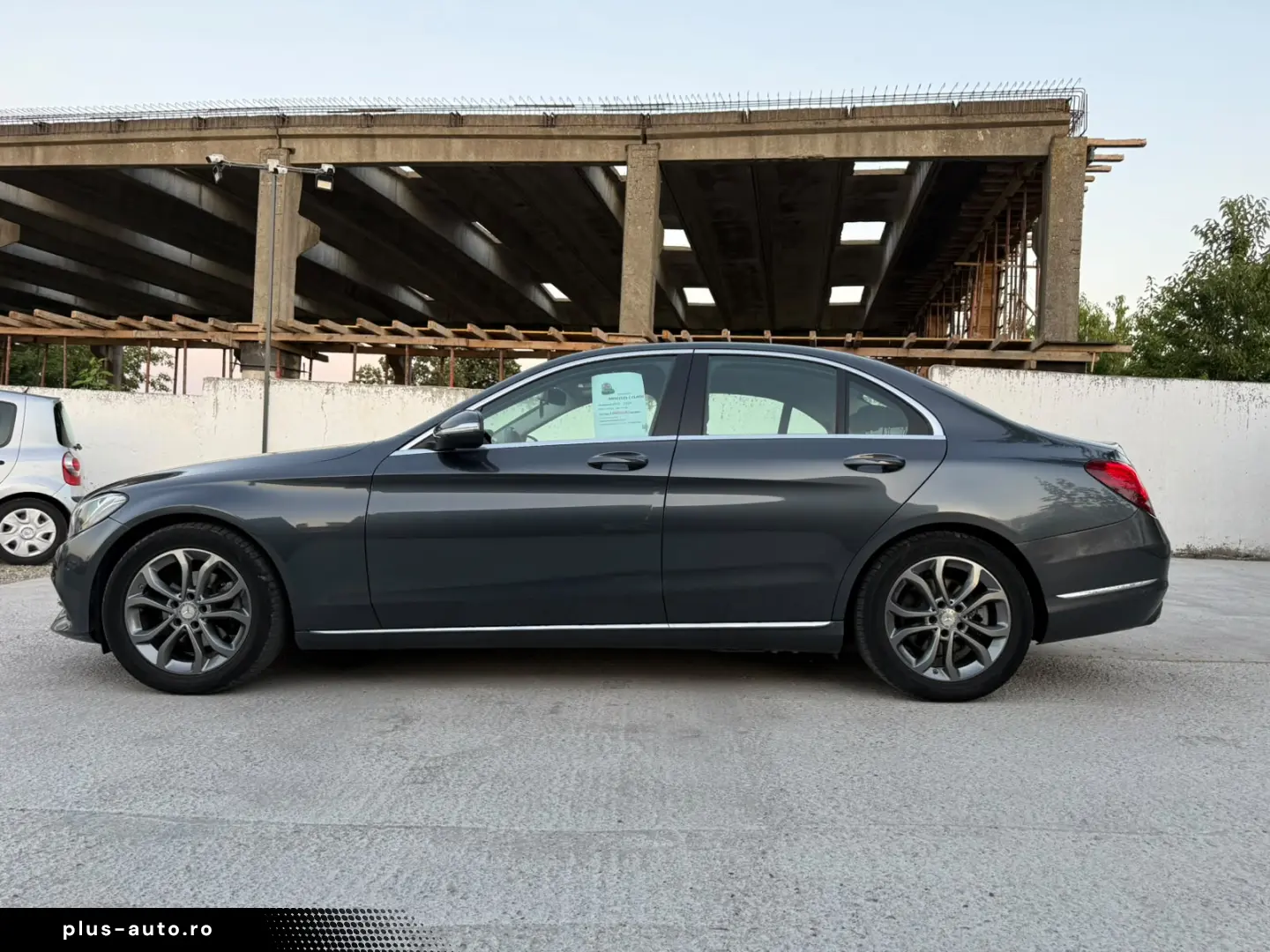 Mercedes-Benz C180 2015  1.6 Diesel