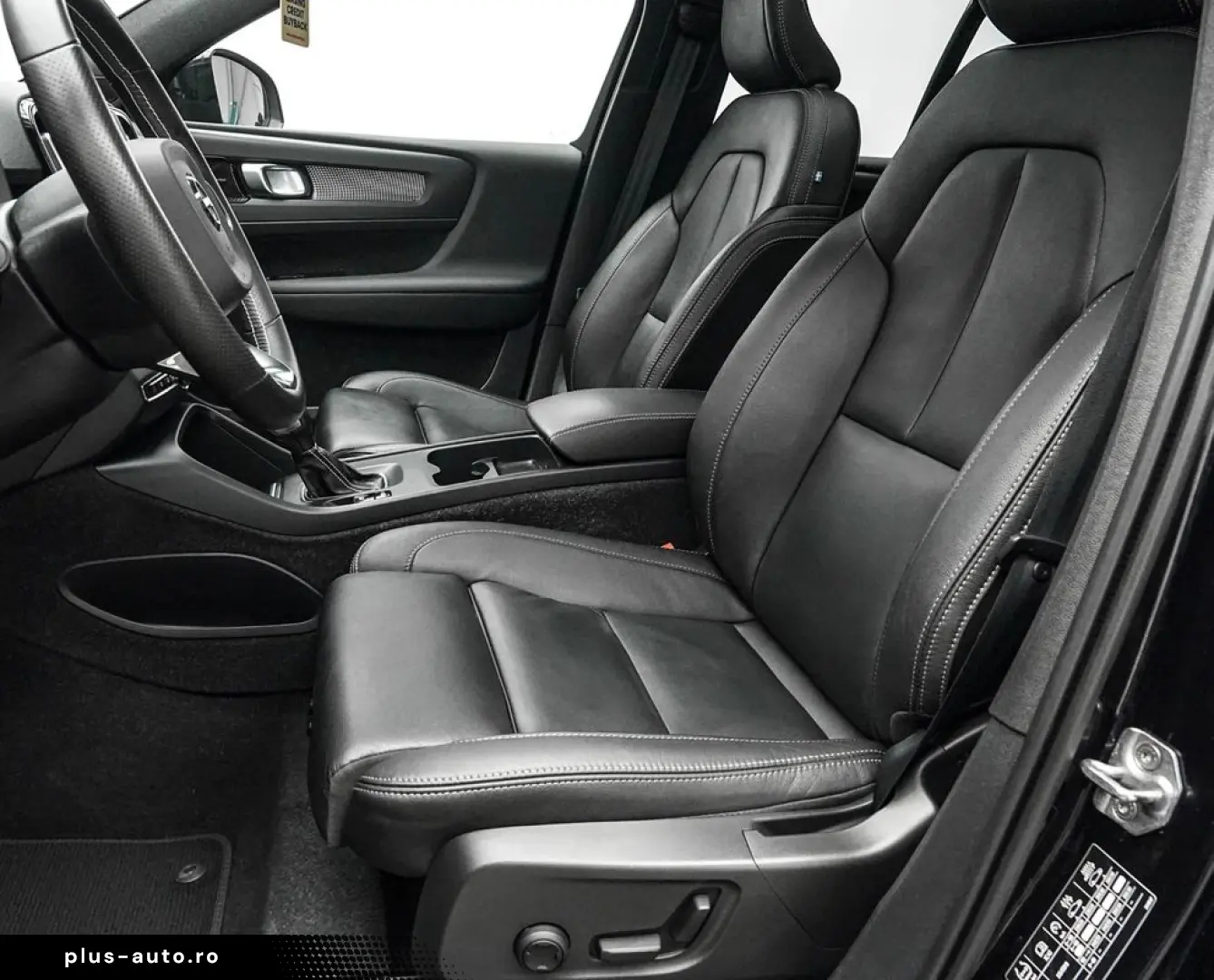 Volvo Xc-40
