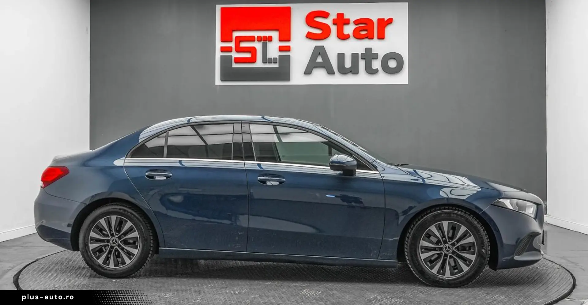 Mercedes-Benz A-200
