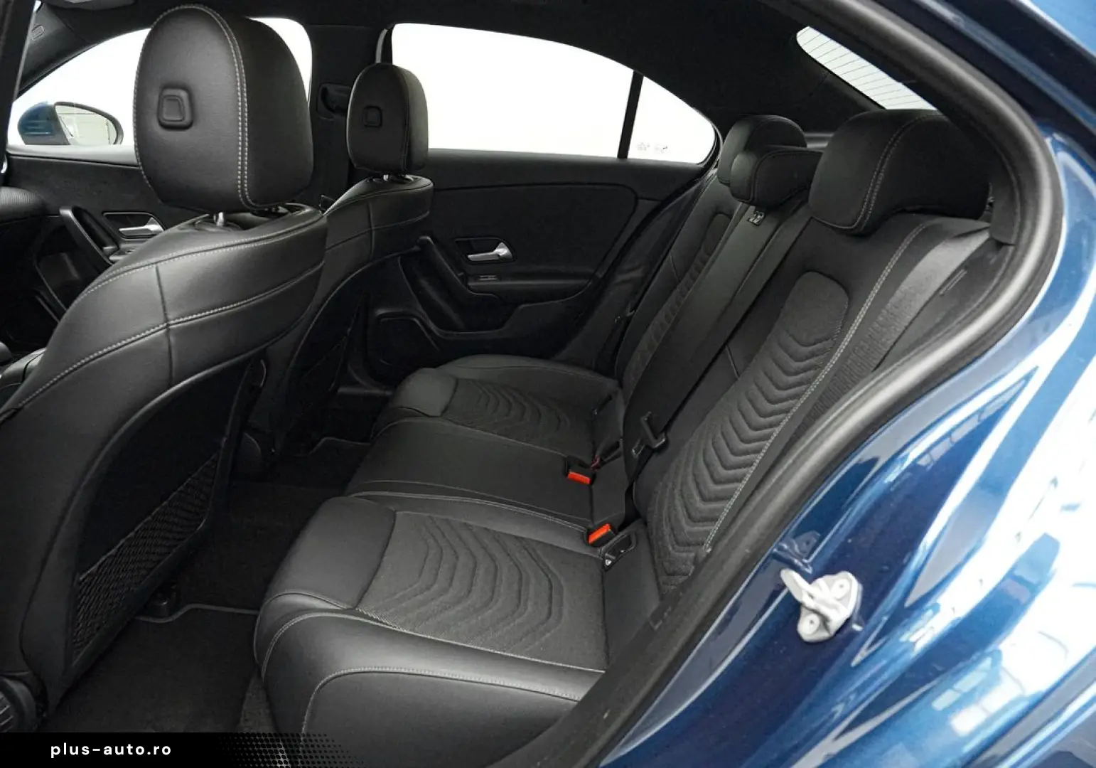 Mercedes-Benz A-200