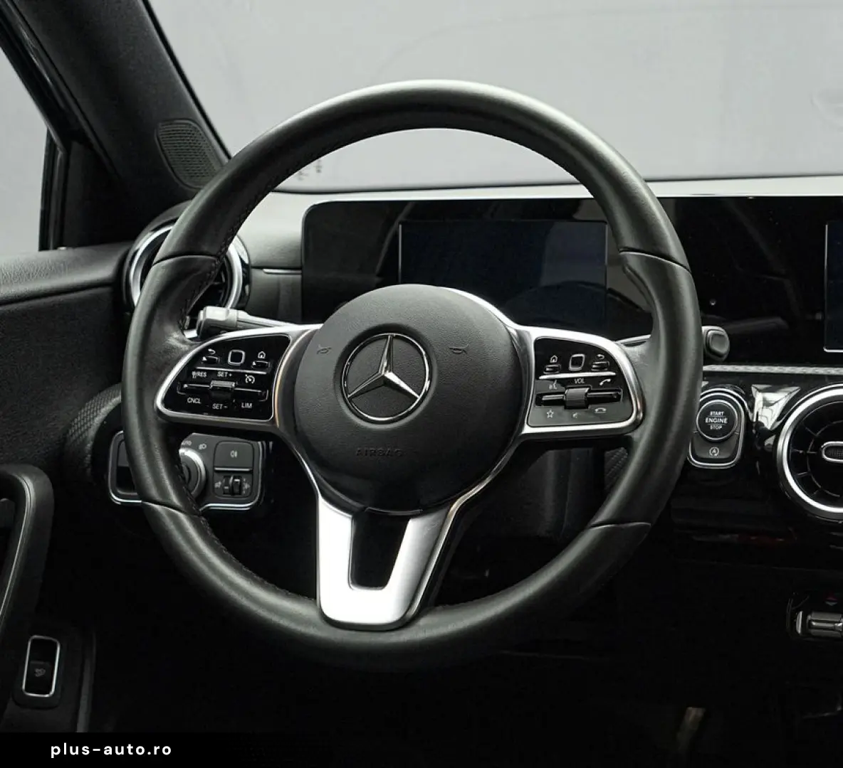 Mercedes-Benz A-200