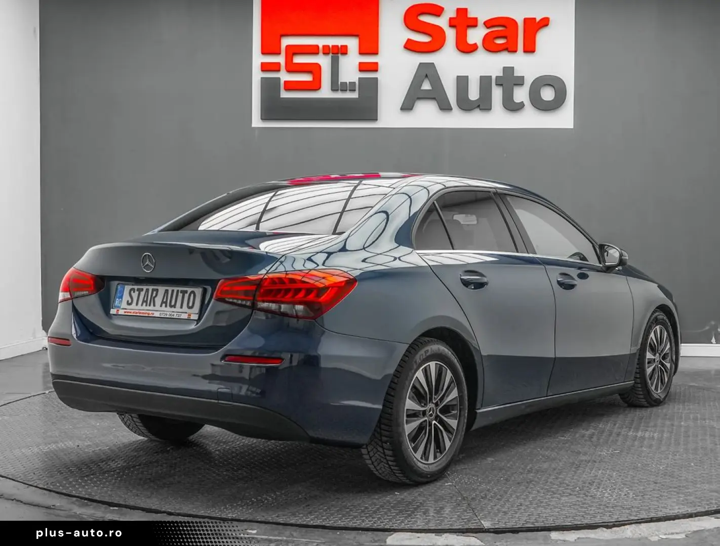 Mercedes-Benz A-200