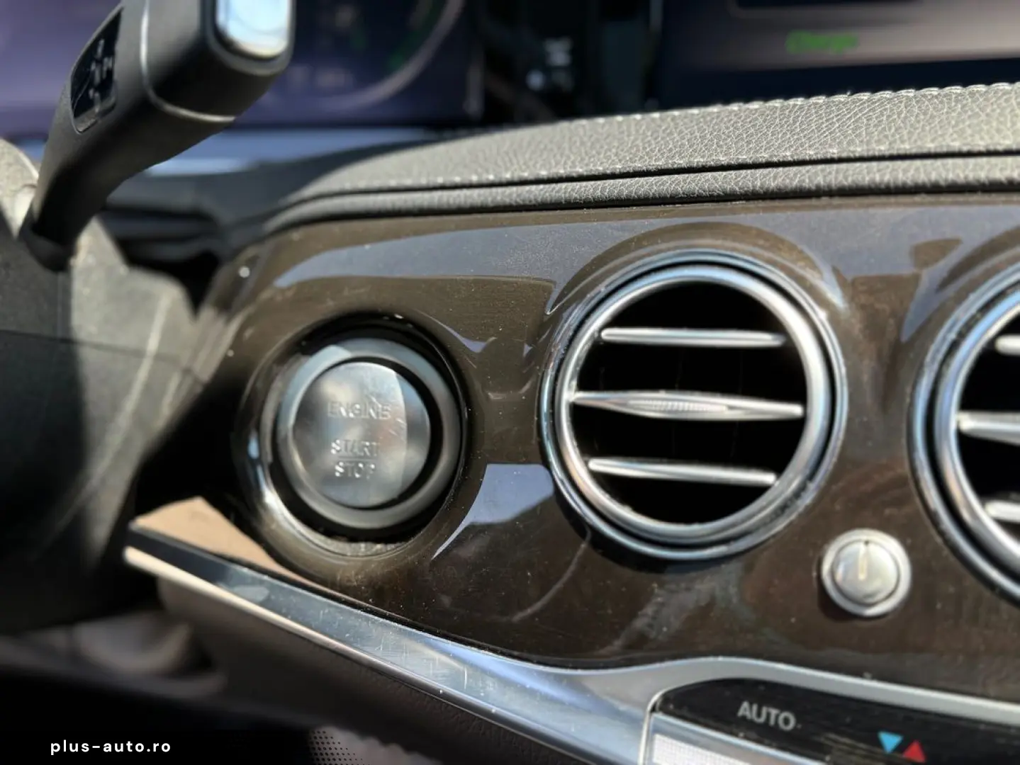 Mercedes-Benz S