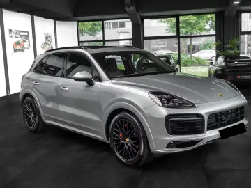 Garantie 05 2028 -  Porsche Cayenne GTS