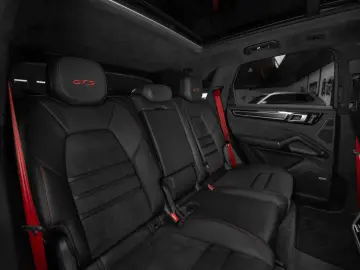 Garantie 05 2028 -  Porsche Cayenne GTS
