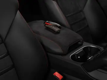 Garantie 05 2028 -  Porsche Cayenne GTS