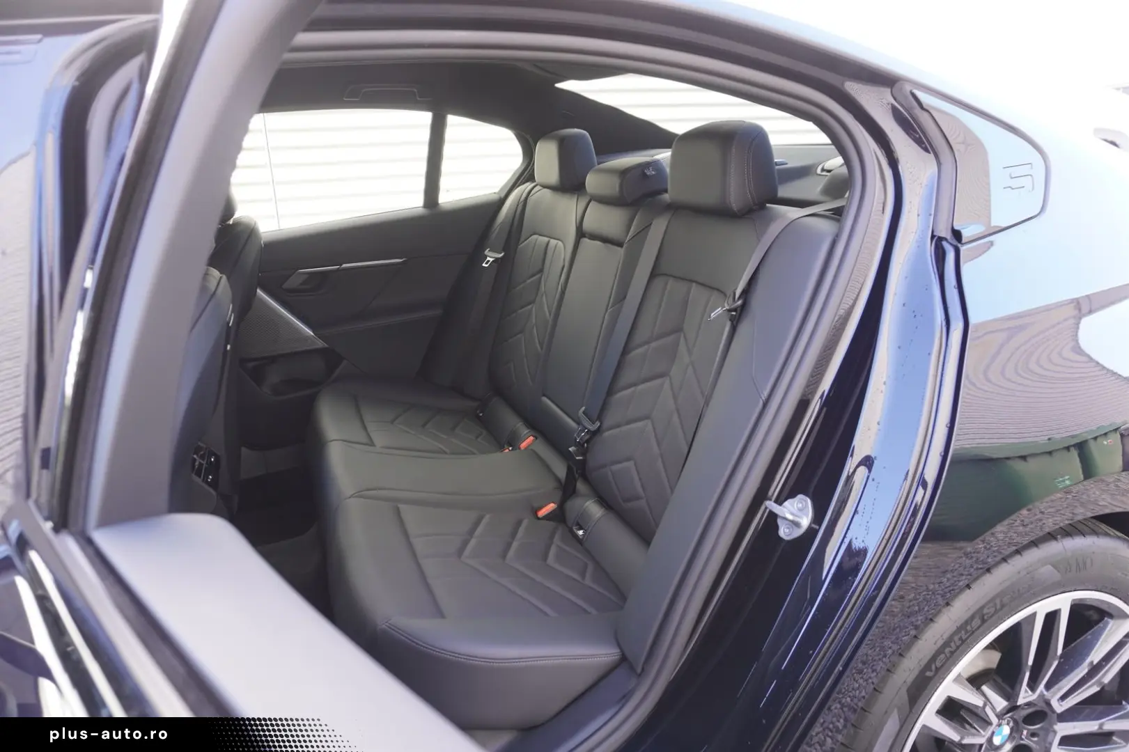 BMW 520d Limousine M Sport ACC Komfortsitze Kamera C