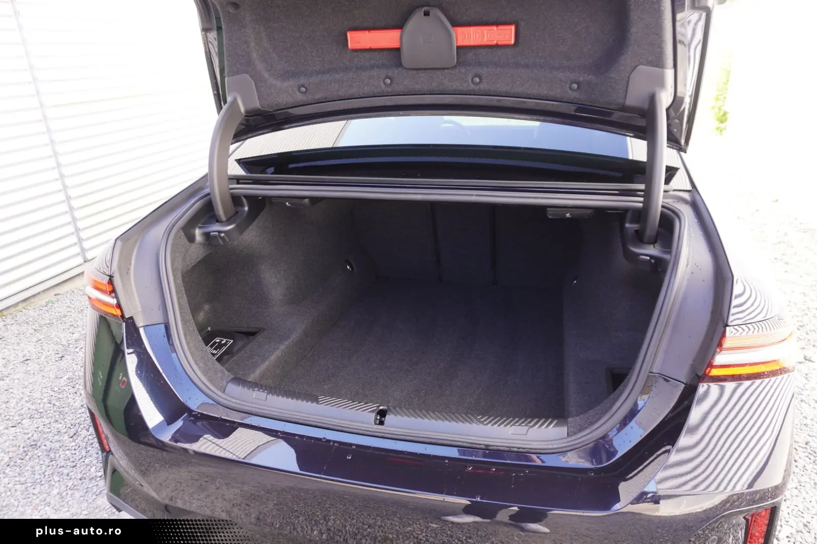 BMW 520d Limousine M Sport ACC Komfortsitze Kamera C