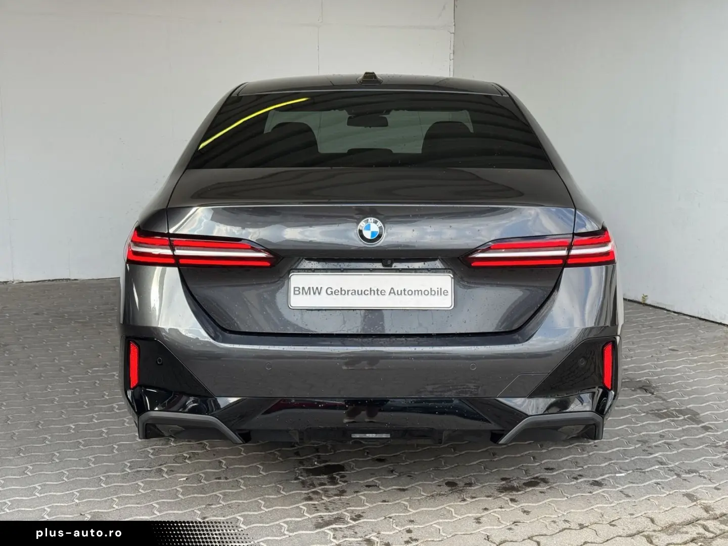 BMW 520dA Lim. M Sport LiveCock.DriveAss .ParkAss.SH