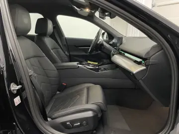 BMW 520d Limousine M Sportpaket DAB LED SHZ ACC CPP