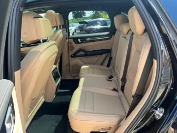 Porsche Cayenne V6 Sport Chrono