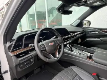 CADILLAC Escalade Sport Platinum 6.2l