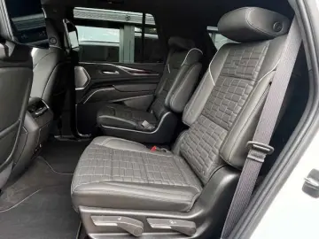 CADILLAC Escalade Sport Platinum 6.2l